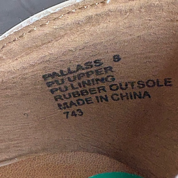 Steve Madden pallas Pointed Toe Pumps in a nude/blush color size 8 preloved - Picture 9 of 9